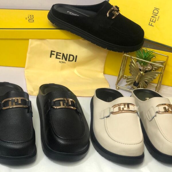 Fendi Men’s Leather Slippers with FF Motif Buckle – Luxury & Modern Design | ArvoLuxury