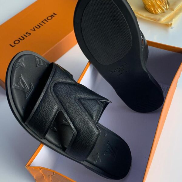 Louis Vuitton Men’s Black Leather Slides – Refined Luxury at ArvoLuxury