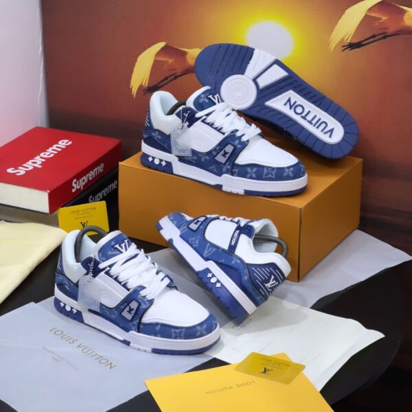 Louis Vuitton LV Trainer – Blue Monogram Denim & White Calf Leather | ArvoLuxury