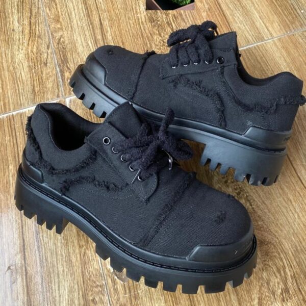 Men’s Chunky Platform Denim Derby Shoes – Statement Style at ArvoLuxury