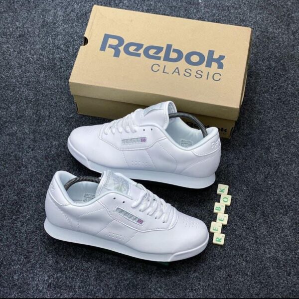 Reebok Classic Leather Sneakers – White | ArvoLuxury