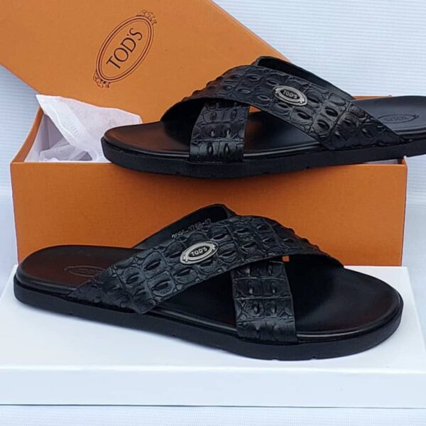 Tod’s Leather Croc-Pattern Slides | ArvoLuxury