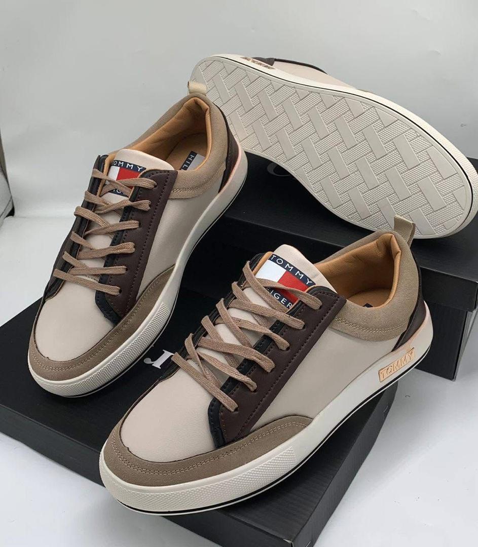 23b291e7-968b-46c3-80f1-c082f05984df Tommy Hilfiger Jorro Sneakers – Sporty & Stylish | Available at Arvoluxury - Image 1