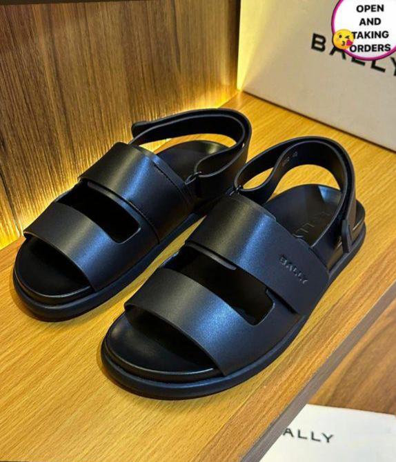 96fd17d7-73ab-4d11-8213-bc55a2c72781 Bally Niky Logo Sandals |Arvoluxury - Image 1