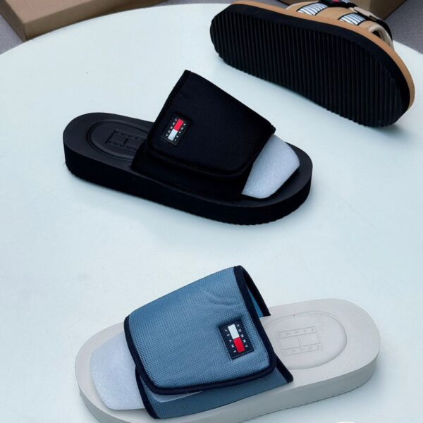 Tommy Hilfiger Pool Slides | Arvoluxury